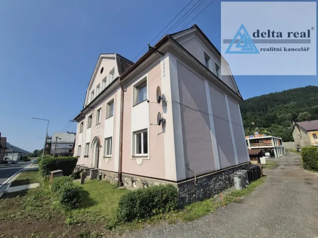 Prodej bytu 3+1, Hanušovice, Hlavní, 83 m2
