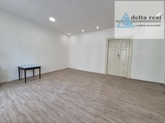 Pronájem kanceláře, Šumperk, Hlavní třída, 38 m2