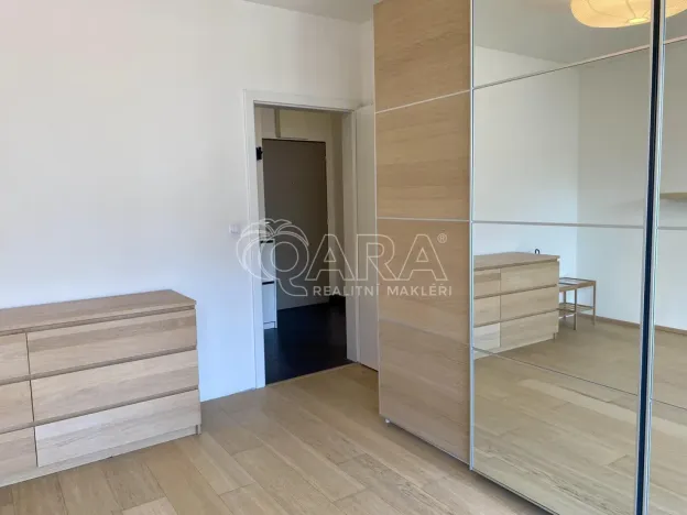 Pronájem bytu 2+kk, Praha - Hlubočepy, Devonská, 64 m2