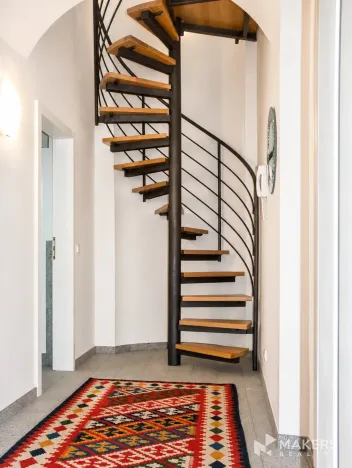 Pronájem bytu 2+kk, Praha - Malá Strana, Vlašská, 73 m2