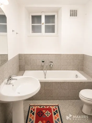 Pronájem bytu 2+kk, Praha - Malá Strana, Vlašská, 73 m2