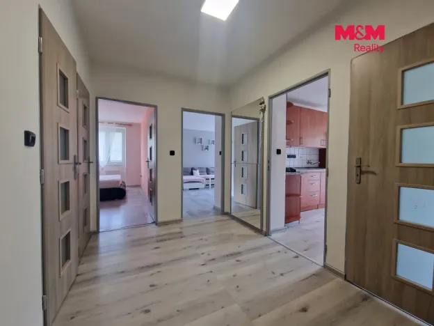 Pronájem bytu 3+1, Úpice, Tylova, 66 m2