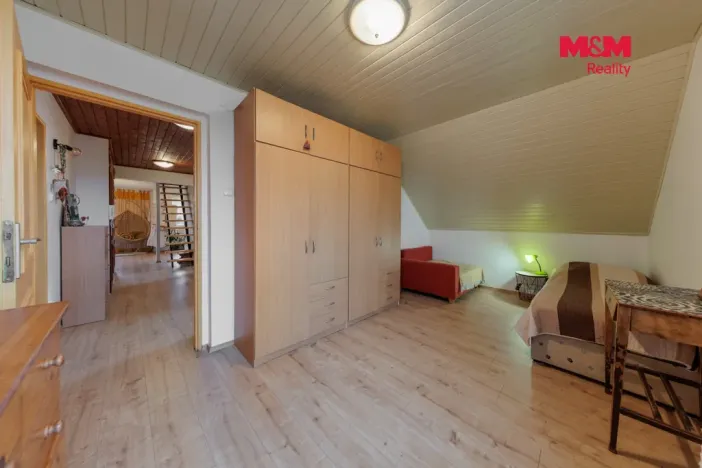 Prodej rodinného domu, Karlovy Vary - Dvory, V Lučinách, 330 m2