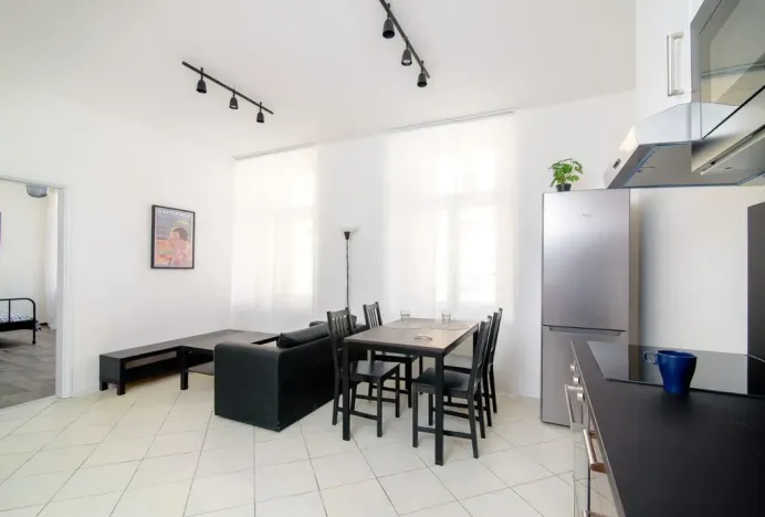 Pronájem bytu 2+kk, Praha - Karlín, Sokolovská, 50 m2