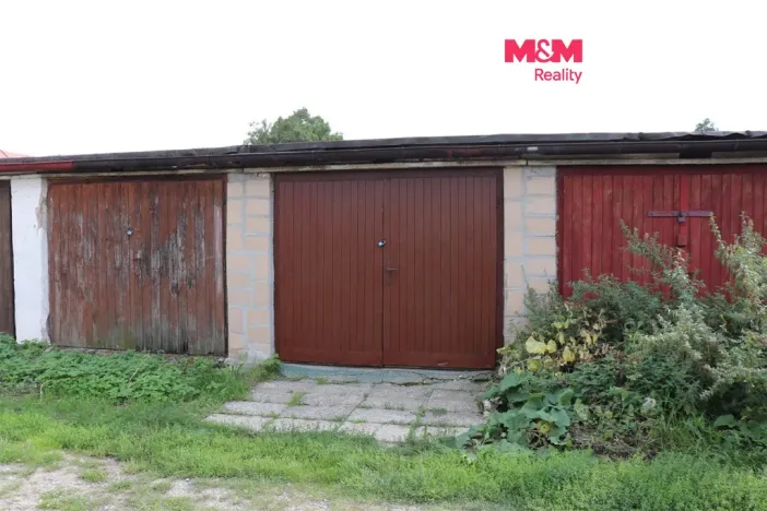 Prodej garáže, Praha, Novobohdalecká, 18 m2