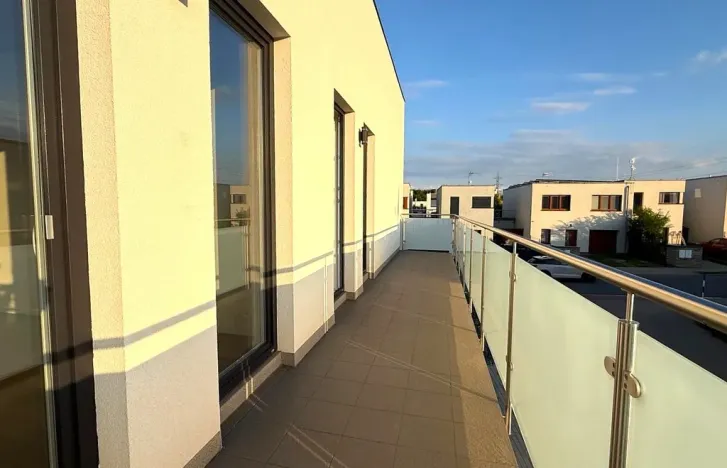Prodej bytu 3+kk, Praha - Hostavice, Lomnická, 80 m2