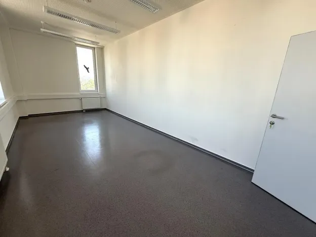 Pronájem kanceláře, Brno - Štýřice, Pražákova, 23 m2
