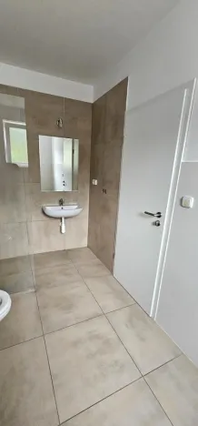 Pronájem rodinného domu, Veverské Knínice, 180 m2