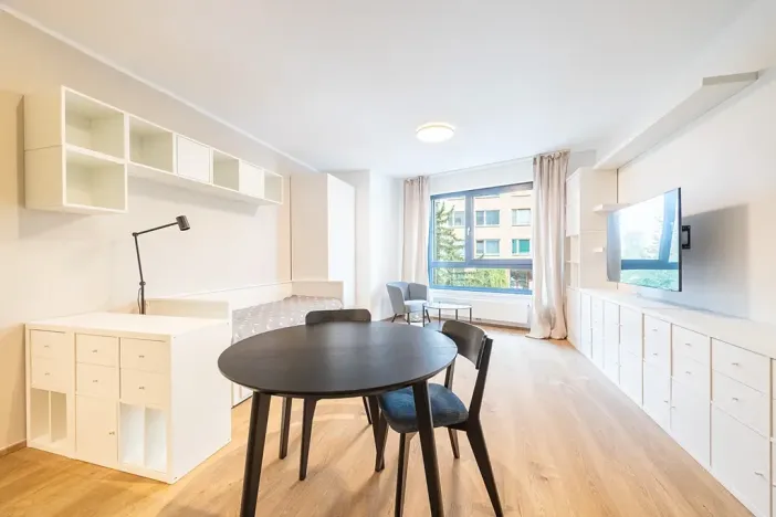 Prodej bytu 1+kk, Praha, Milánská, 31 m2
