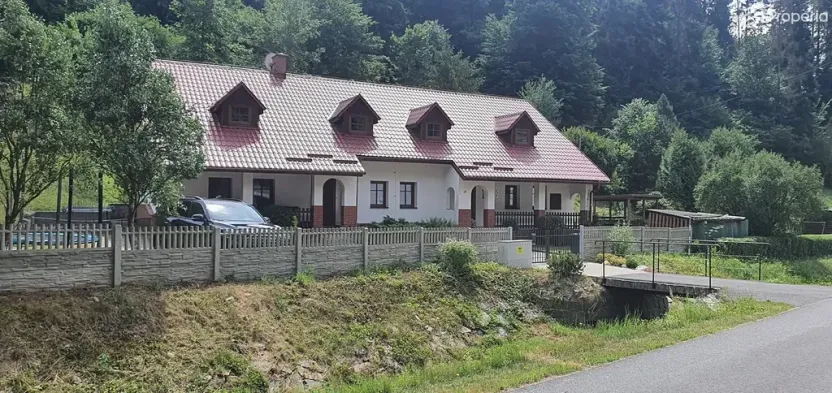 Prodej apartmánu, Šumvald, 350 m2