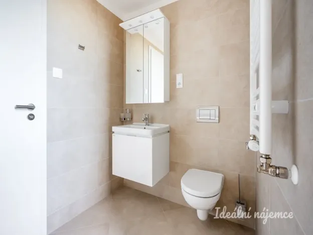 Pronájem bytu 2+kk, Praha - Střížkov, Bešťákova, 65 m2