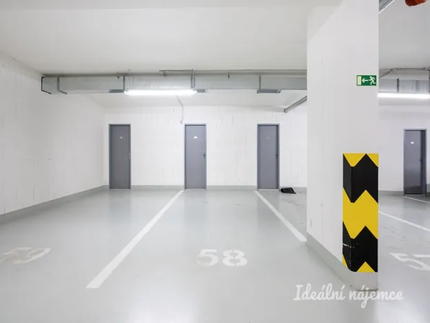 Pronájem bytu 2+kk, Praha - Střížkov, Bešťákova, 65 m2