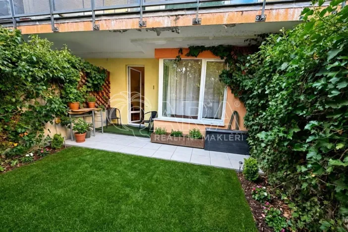 Pronájem bytu 1+kk, Praha - Hlubočepy, Werichova, 28 m2