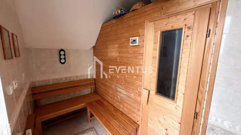 Prodej rodinného domu, Praha - Lysolaje, Nad Helmrovkou, 300 m2