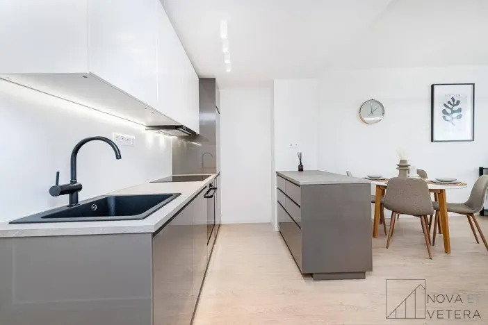 Prodej bytu 3+kk, Praha - Záběhlice, Trenčínská, 55 m2