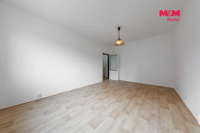 Prodej bytu 2+1, Rotava, Sídliště, 53 m2