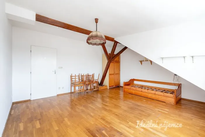 Pronájem bytu 1+1, Úvaly, Kollárova, 43 m2