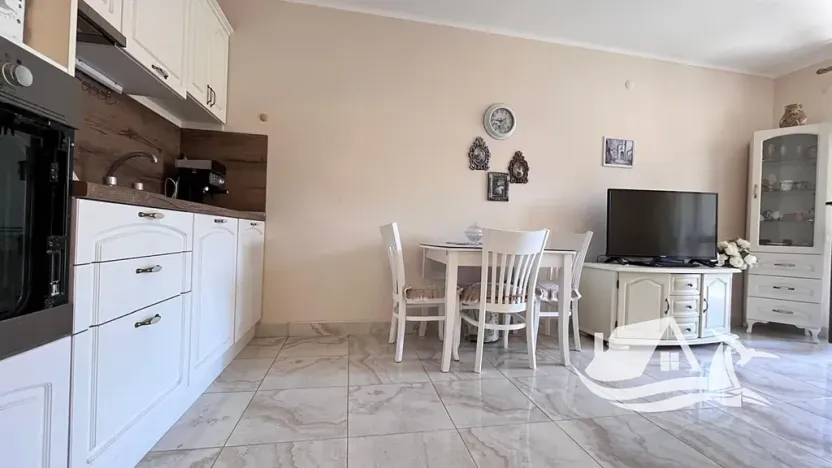 Prodej bytu 2+kk, Nesebar, Bulharsko, 59 m2