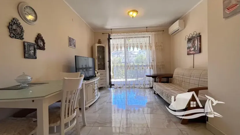 Prodej bytu 2+kk, Nesebar, Bulharsko, 59 m2