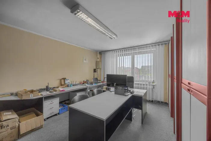 Prodej kanceláře, Pardubice - Zelené Předměstí, Mikulovická, 330 m2