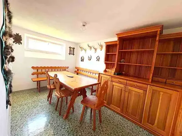 Pronájem rodinného domu, Vizovice, 290 m2