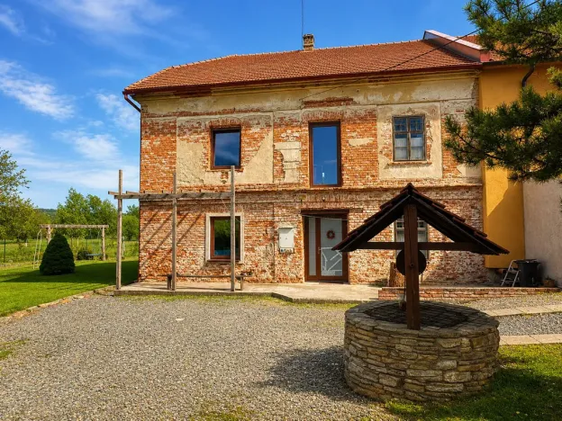Prodej komerční, Šelešovice, 158 m2