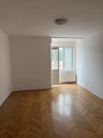 Pronájem bytu 2+kk, Praha - Smíchov, Holečkova, 45 m2