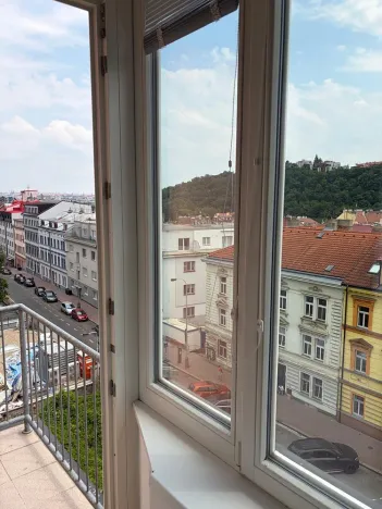 Pronájem bytu 2+kk, Praha - Smíchov, Holečkova, 45 m2