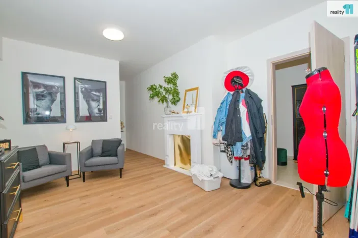 Pronájem bytu 3+kk, Liberec - Liberec II-Nové Město, Papírová, 94 m2