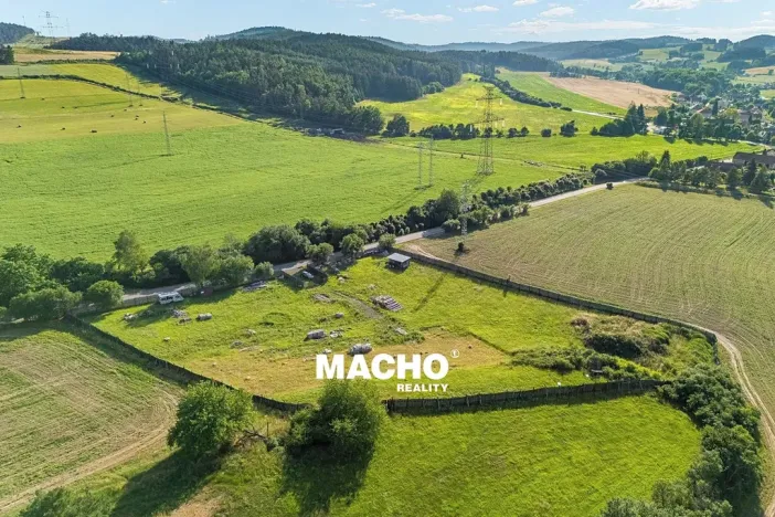 Prodej pozemku pro bydlení, Drevníky, 8640 m2