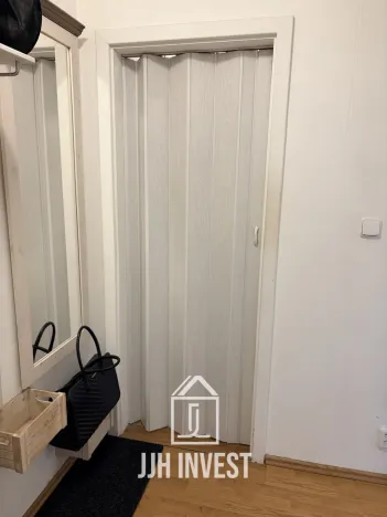 Pronájem bytu 2+kk, Praha - Libeň, V mezihoří, 50 m2