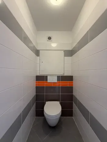 Pronájem bytu 3+kk, Praha - Petrovice, Rezlerova, 63 m2