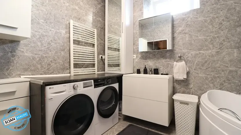 Prodej bytu 4+1, Krnov, Bruntálská, 98 m2