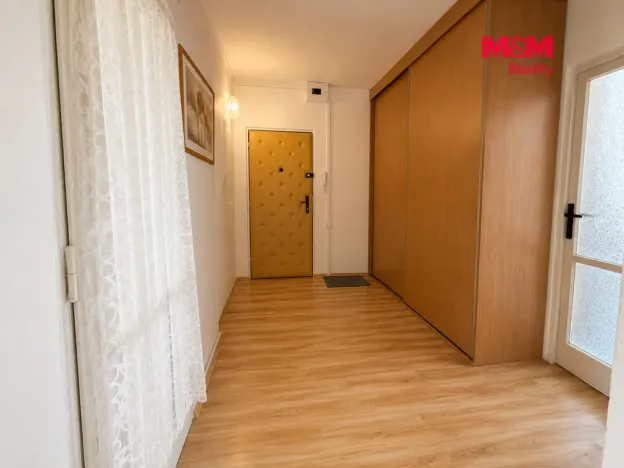 Prodej bytu 2+1, Ústí nad Labem - Ústí nad Labem-centrum, SNP, 63 m2