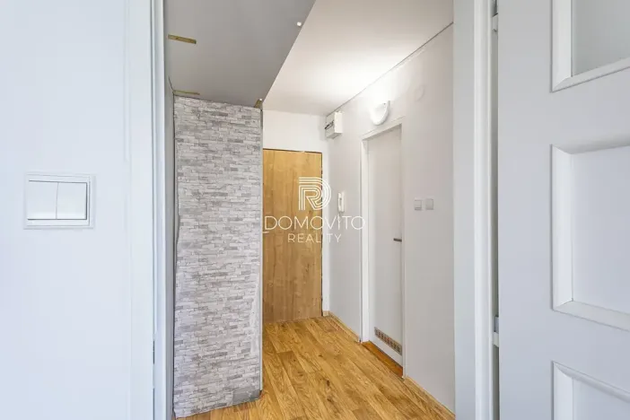 Pronájem bytu 2+kk, Mladá Boleslav, Zalužanská, 42 m2