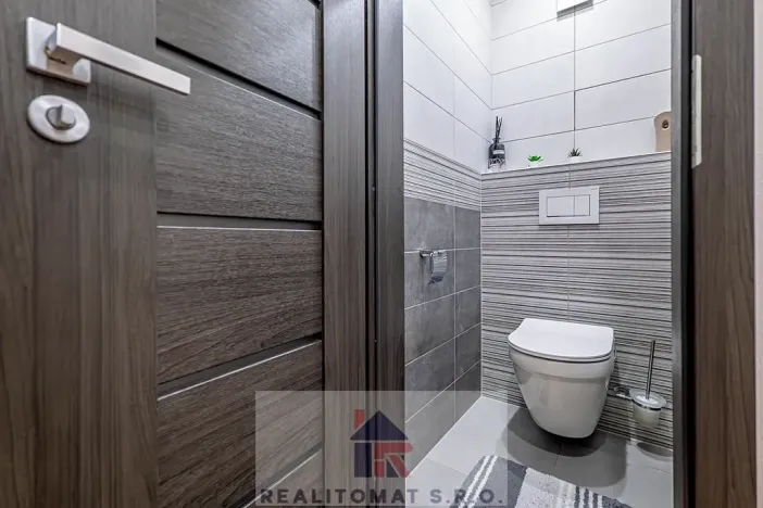 Prodej bytu 3+1, Praha - Košíře, Vrchlického, 78 m2