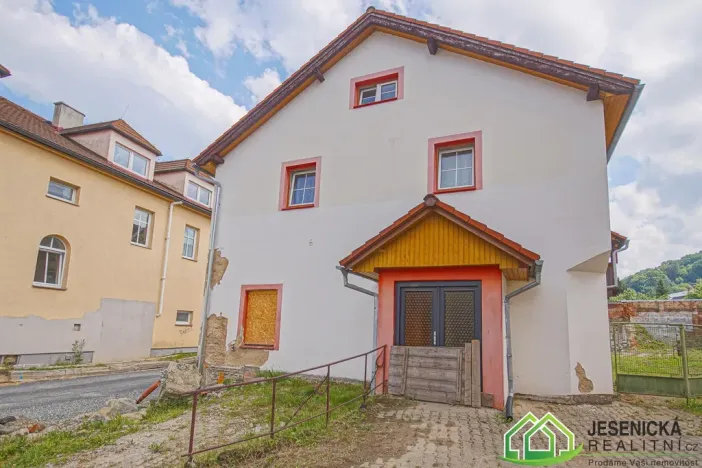 Prodej rodinného domu, Jeseník, Žižkova, 190 m2