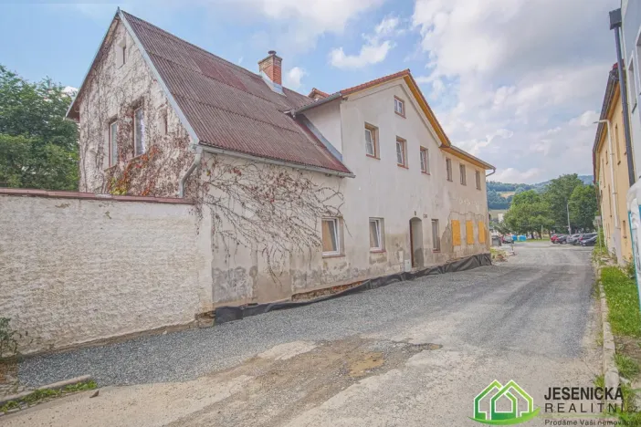 Prodej rodinného domu, Jeseník, Žižkova, 190 m2