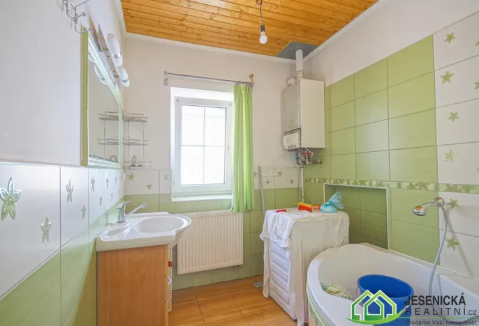 Prodej rodinného domu, Jeseník, Žižkova, 190 m2
