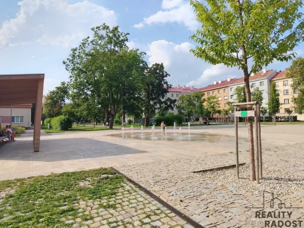 Pronájem bytu 1+1, Znojmo, Jugoslávská, 44 m2