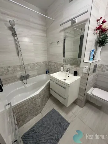 Pronájem bytu 2+kk, Český Krumlov, 46 m2