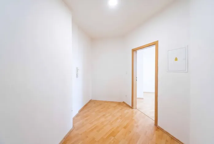 Pronájem kanceláře, Praha - Vysočany, Jandova, 69 m2