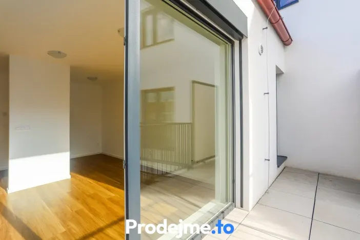Pronájem bytu 1+kk, Brno - Černovice, Mírová, 32 m2