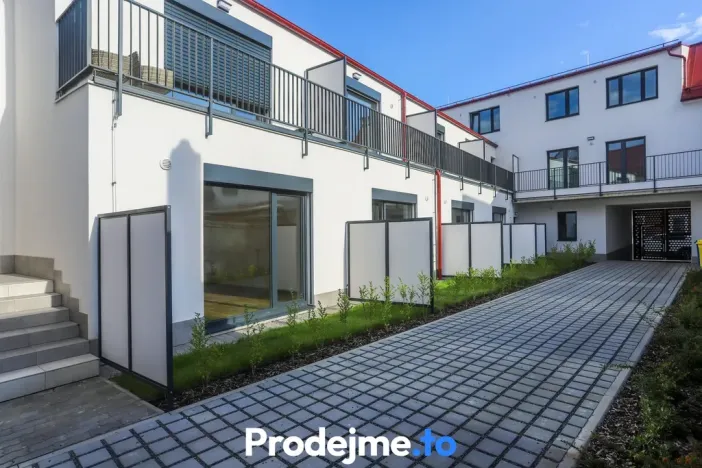 Pronájem bytu 1+kk, Brno - Černovice, Mírová, 32 m2