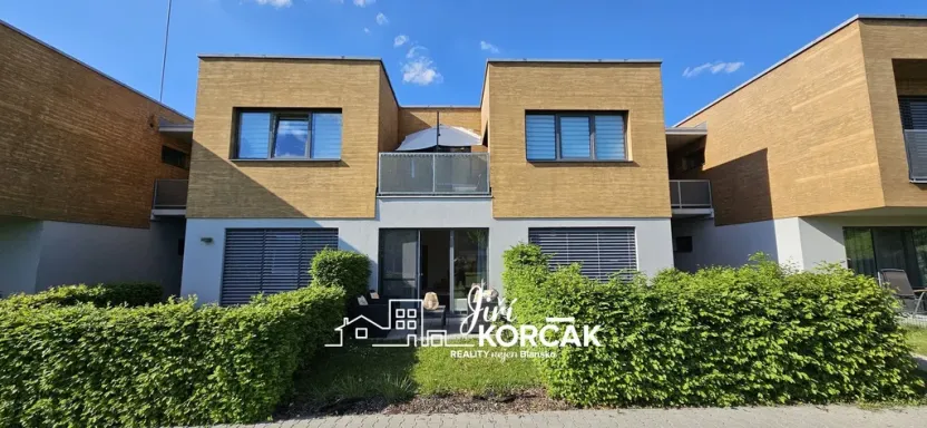 Pronájem bytu 2+kk, Slavkov u Brna, Pod Oborou, 69 m2