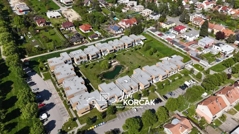 Pronájem bytu 2+kk, Slavkov u Brna, Pod Oborou, 69 m2