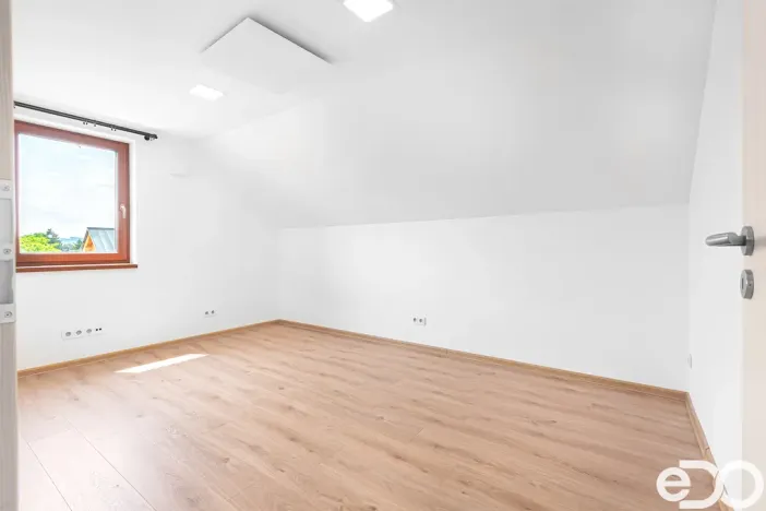 Prodej rodinného domu, Choteč, 105 m2