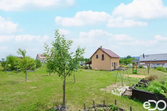 Prodej rodinného domu, Choteč, 105 m2