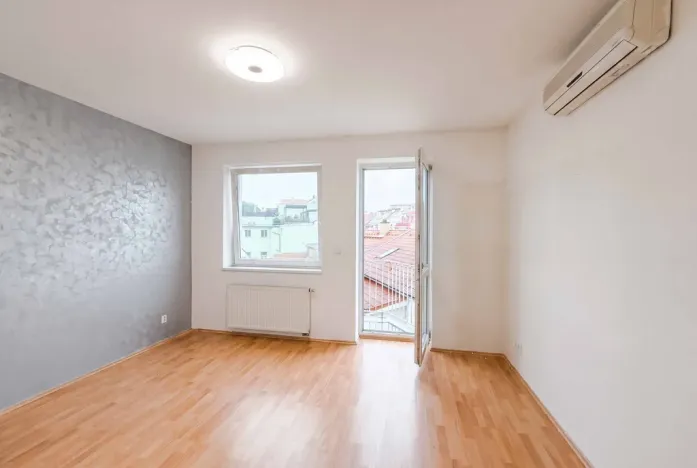 Pronájem činžovního domu, Praha - Vysočany, Jandova, 626 m2