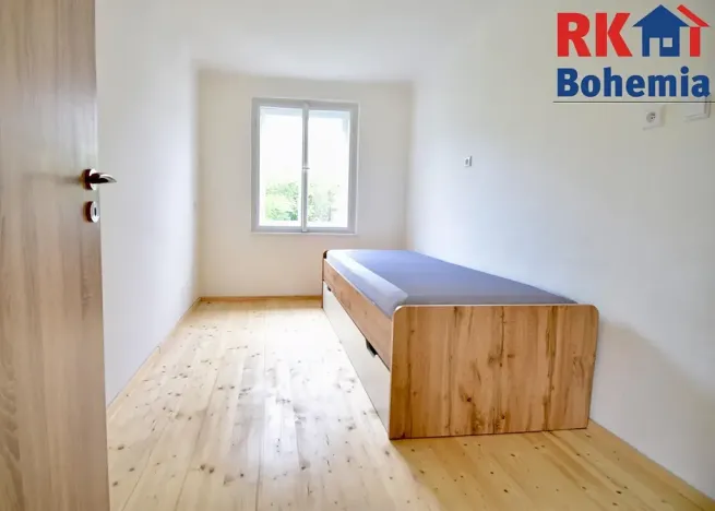 Pronájem rodinného domu, Pyšely, V Pískovně, 52 m2